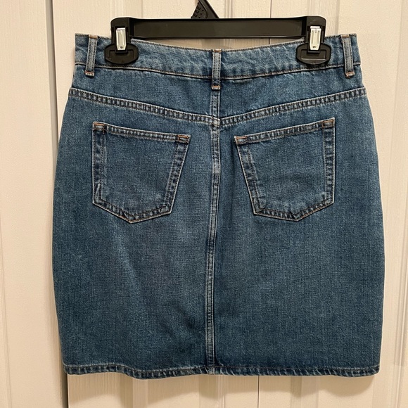 NWOT Topshop Denim Mini Skirt - Picture 4 of 4